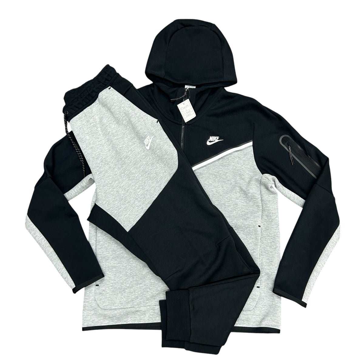 NIKE TECH FLEECE SET ‘BLACK/GREY’