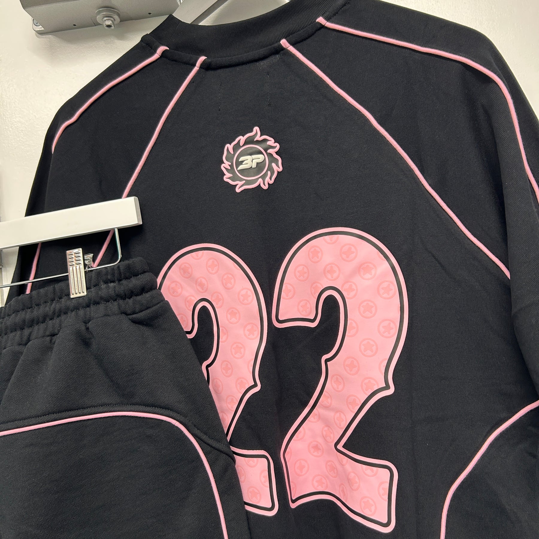 BROKEN PLANET PINK JERSEY SET