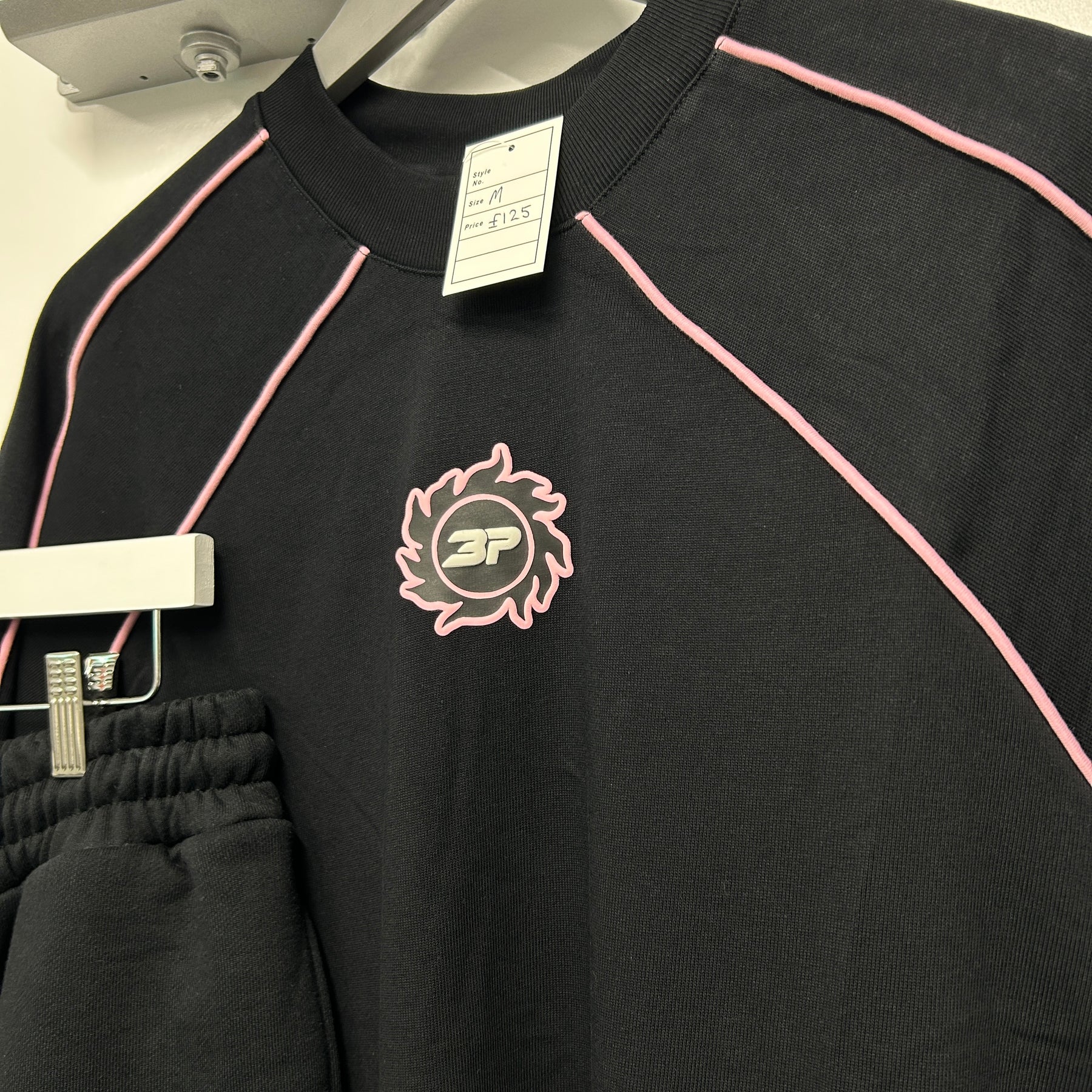 BROKEN PLANET PINK JERSEY SET