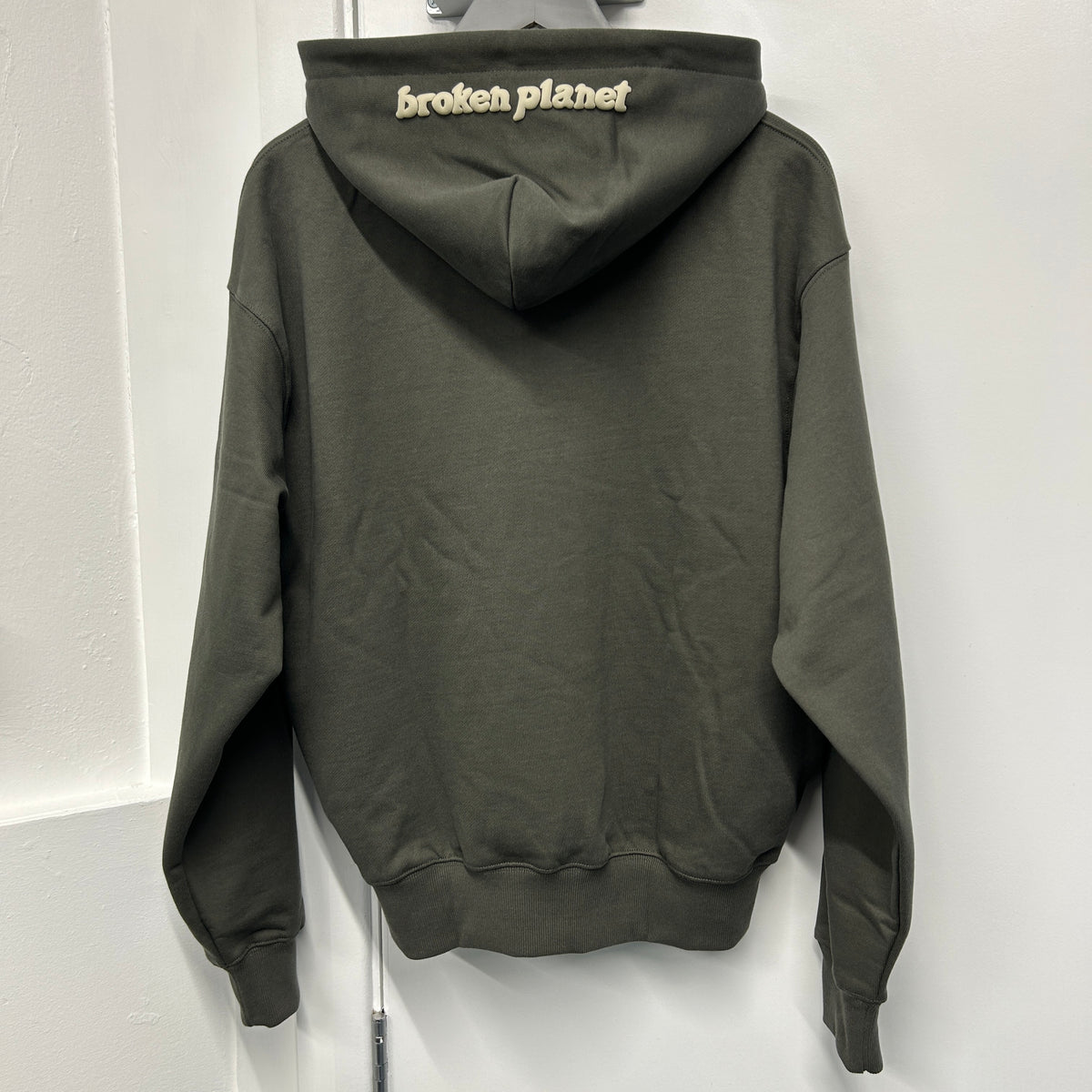 BROKEN PLANET HOODIE “SPACE TRAILS”