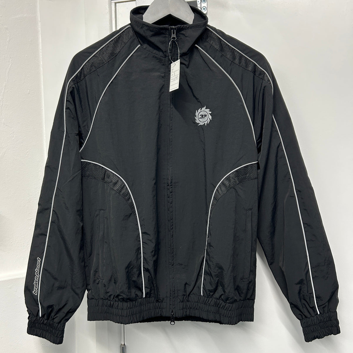 BROKEN PLANET REFLECTIVE JACKET